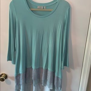 Logo women’s tunic top